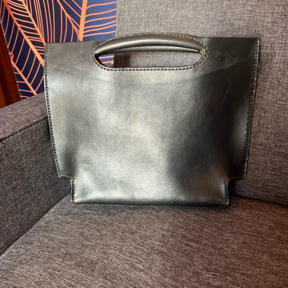 Johnny Farah Black Tote w/pouch